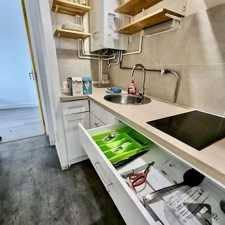 Lit Double - Calme & Equipe - 5min Hypercentre Appartement