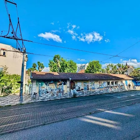 Lit Double - Calme & Equipe - 5min Hypercentre Appartement